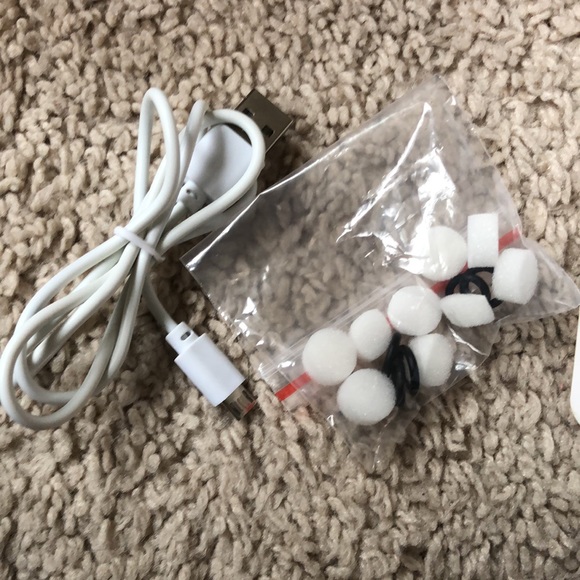 Blackhead Remover Pore Vacuum - Picture 4 of 6